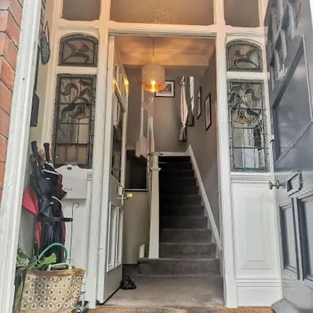 Acorn Дом отдыха