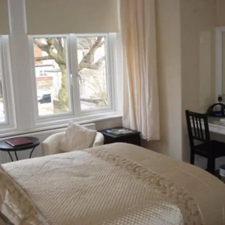 Дом отдыха Acorn Харрогейт