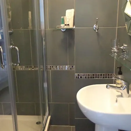 Acorn بيت للعطل